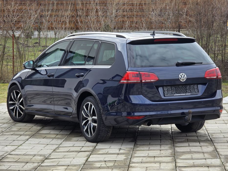 Volkswagen Golf 7 /DSG/ Piele / Keyless