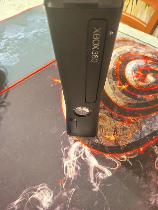 Consola Xbox 360 Slim 250 GB HDD