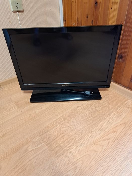 Телевизор GRUNDIG VLE 7100 BF
