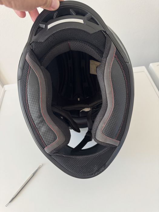 Каска MTR Carbon