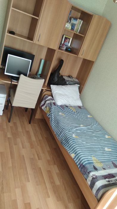 Продам гарнитур для школьника, подростка