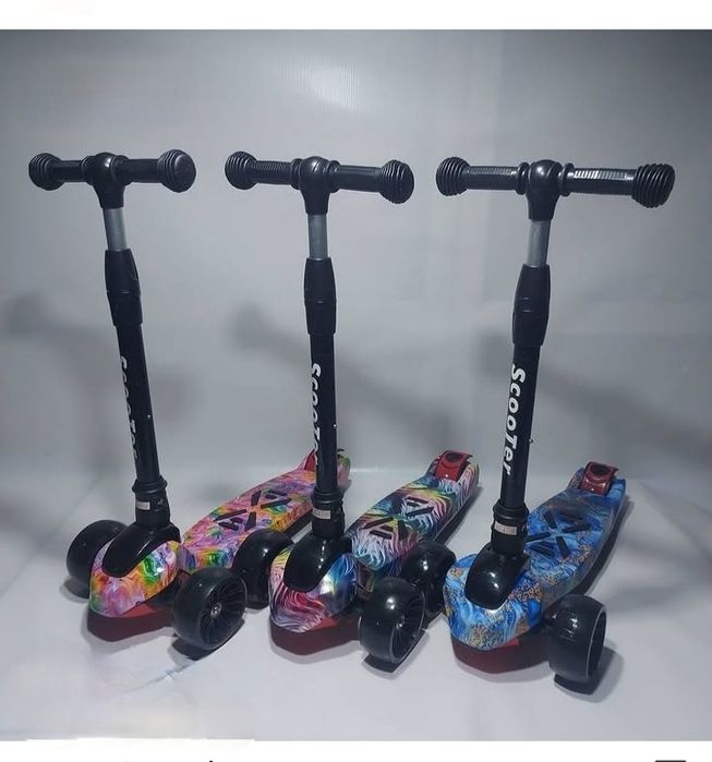 Самокаты трёхколесные