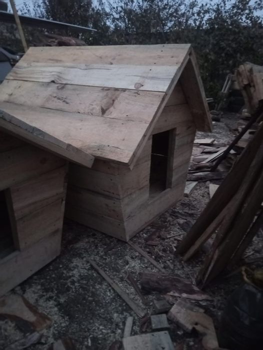 Будка для собаки