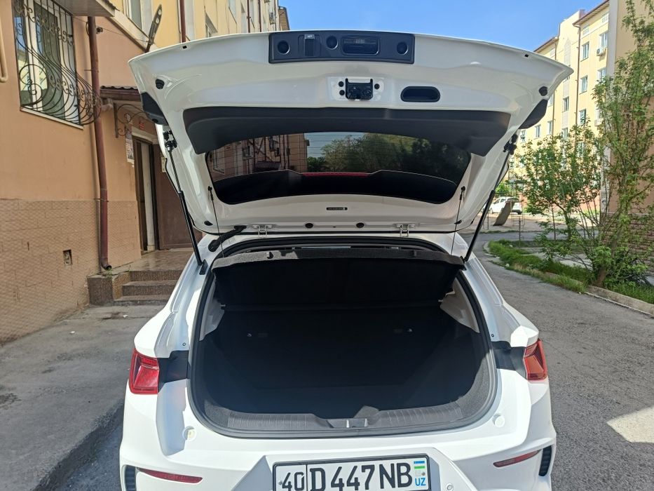 BYD E2 LUXURY 2024 aprel