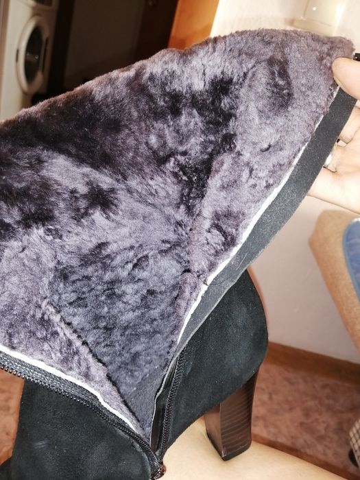 Продам зимние сапоги