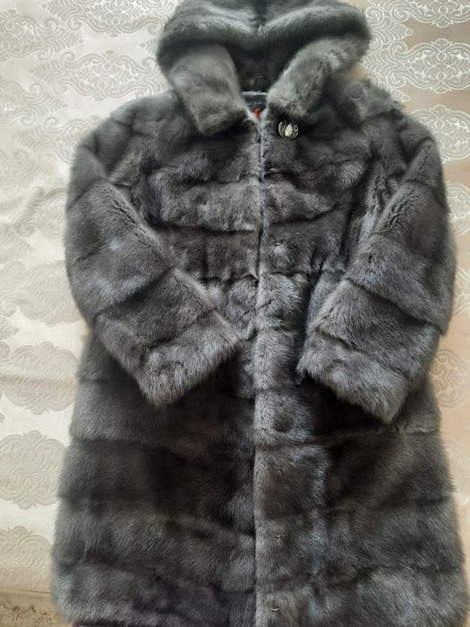 Продам шубу трансформер 42-44р