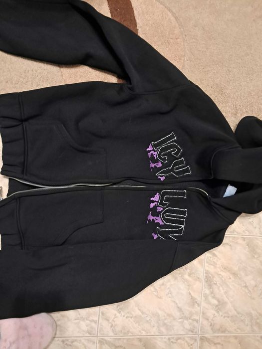 Суитчари NIke, Adidas,Burberry,Dsquared2...