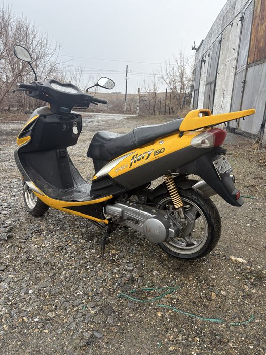 Продам скутер 150куб