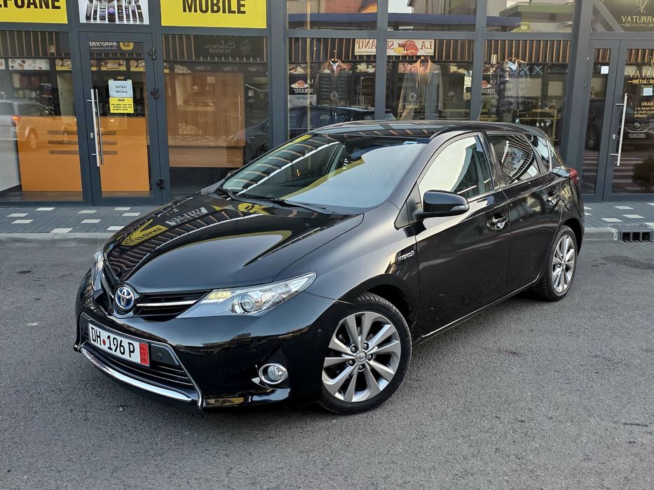 Toyota Auris Hibrid 2014