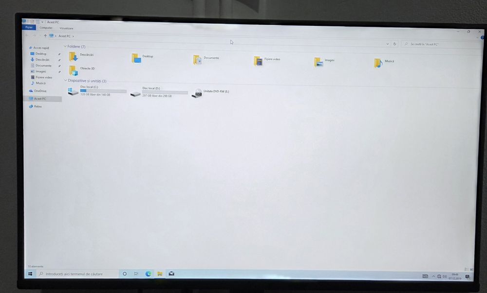 Desktop Fujitsu I3- 2130, 4gb ram,480 gb hdd