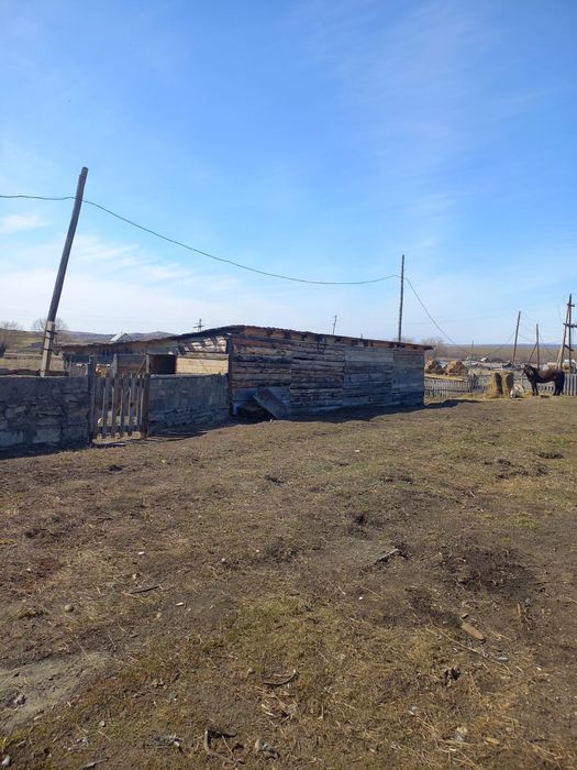 Кен жайлы улкен уй