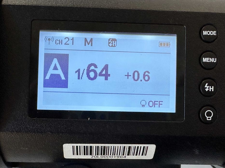 Godox AD400 Pro светкавица