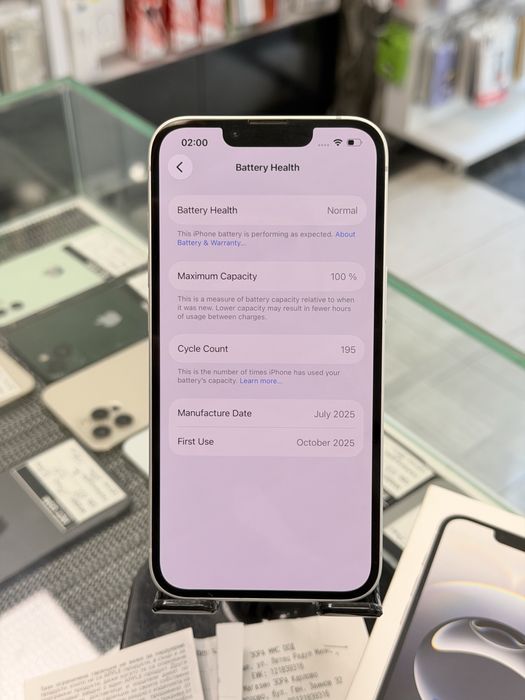 Apple iPhone 16e 128GB White