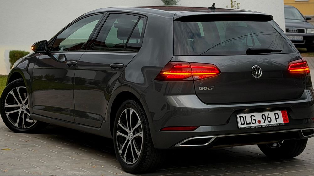 VOLKSWAGEN Golf 2020 — imagine 3