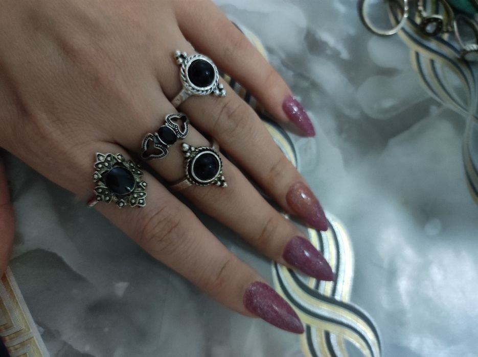 Бижутерия ,кольца