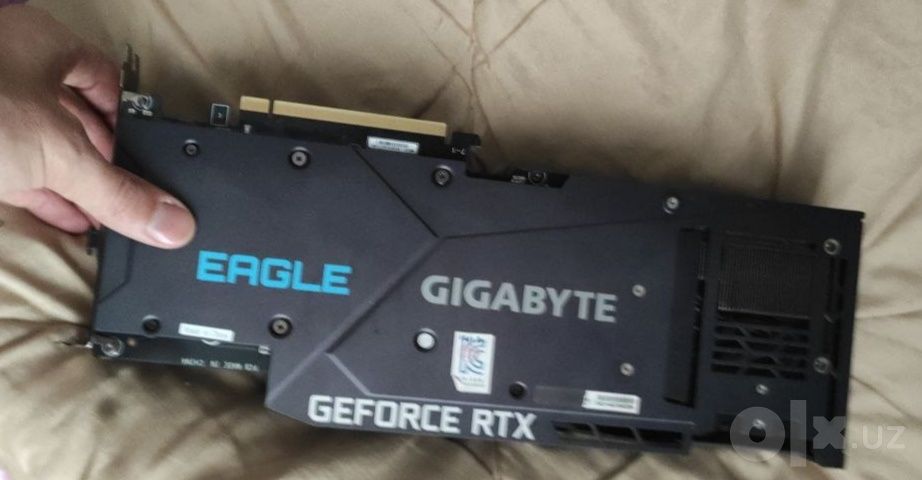 Срочно продаю видеокарту Gigabyte rtx 3080 eagle в отличном состоянии