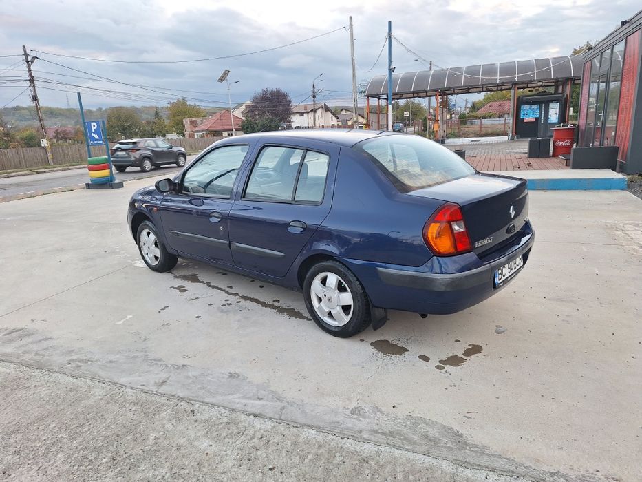 RENAULT Clio 2004 — imagine 4
