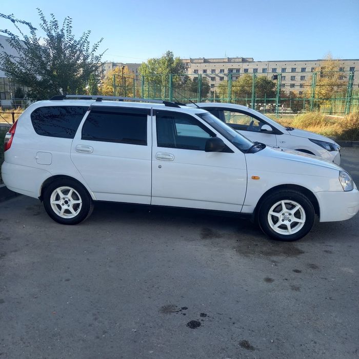 Лада приора универсал