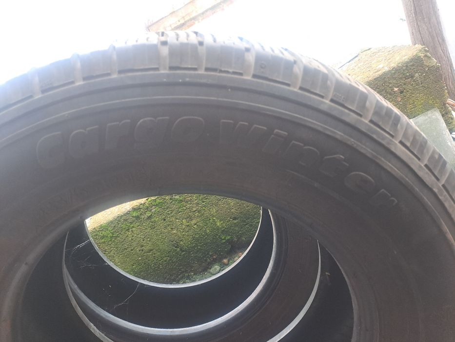 Гуми 235/65/16 C Зимни с голям грайфер