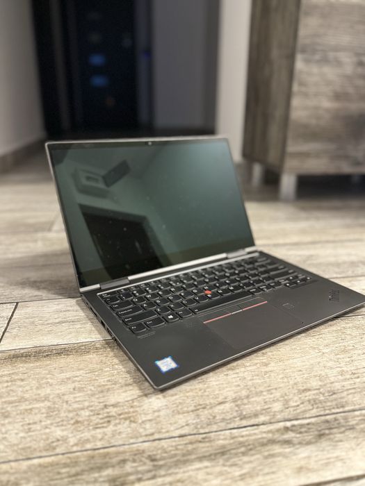 Lenovo ThinkPad TouchScreen 360° Yoga Gen 4 – 14” -i7 Procesor