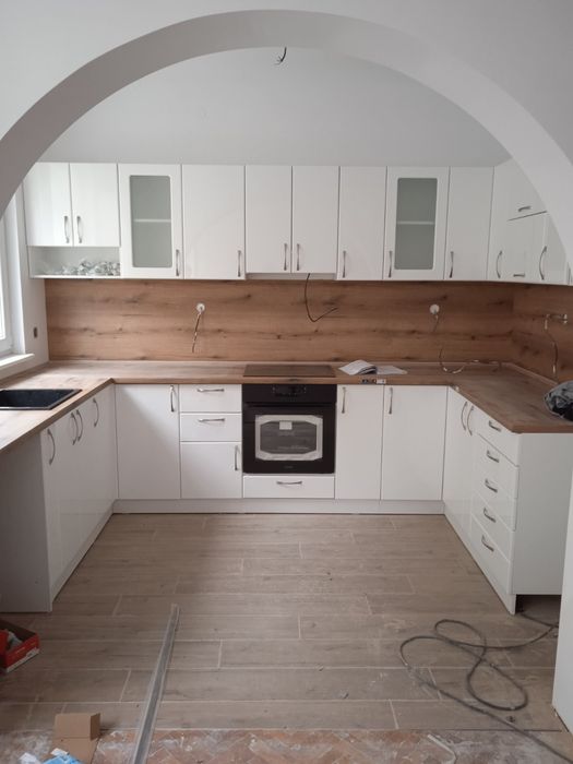 Монтаж на мебели