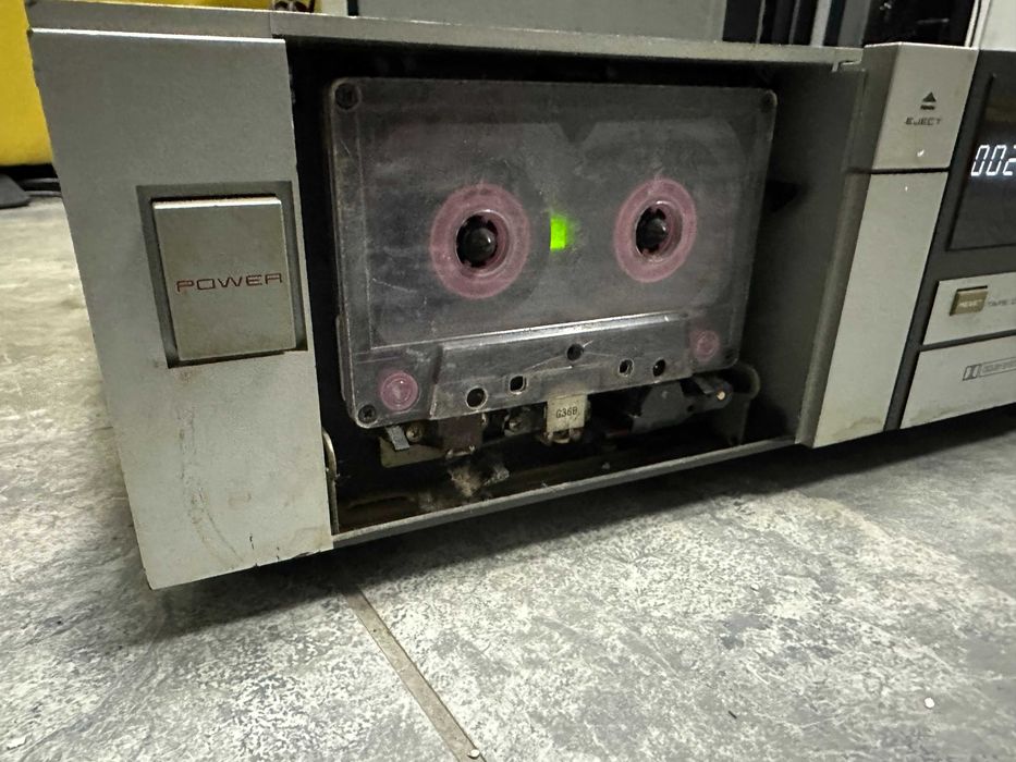 Касетен дек Akai HX-2