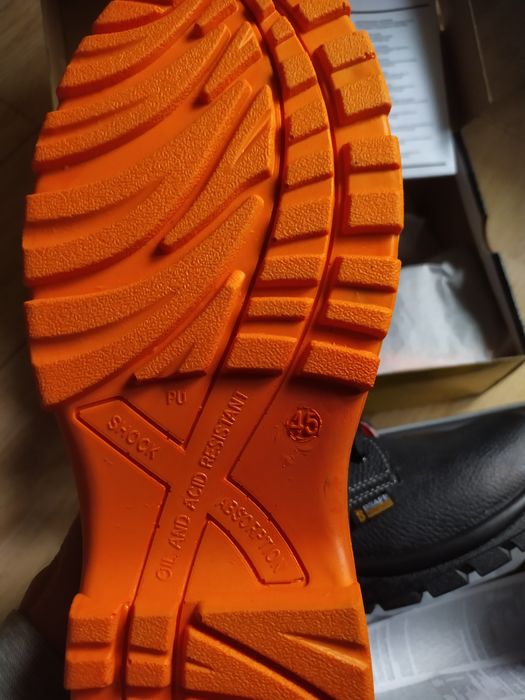 Работни обувки  45 номер