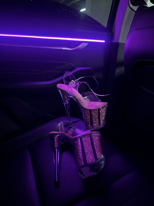 Стрипы Каблуки pleaser размер 37-38