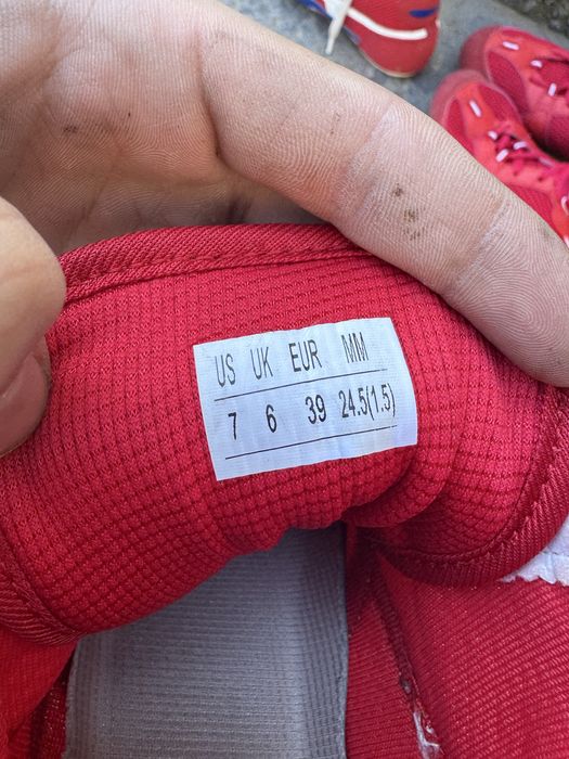 Продам Боксерки, борцовки в хорошем состояний