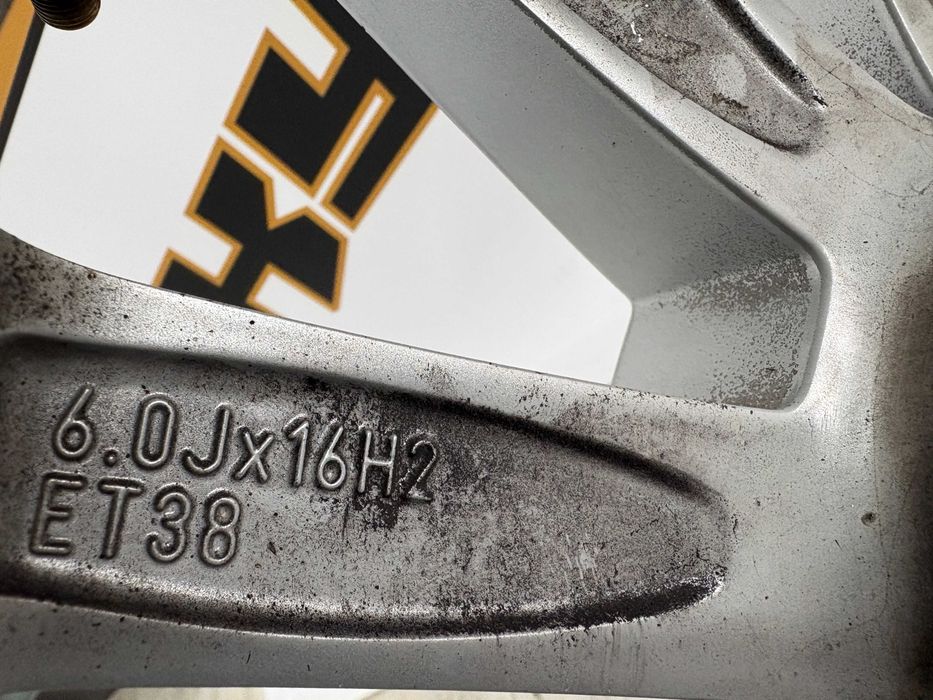 Janta aliaj 16" Skoda cod 657601025 originala