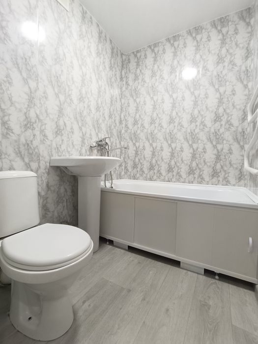Продаю 1,5 на Бульваре