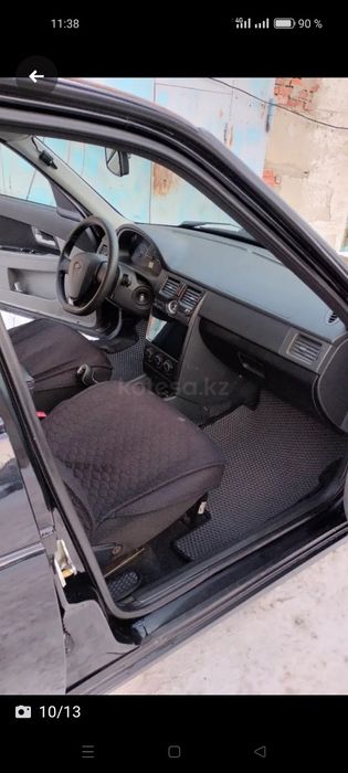 Продам Приору  .