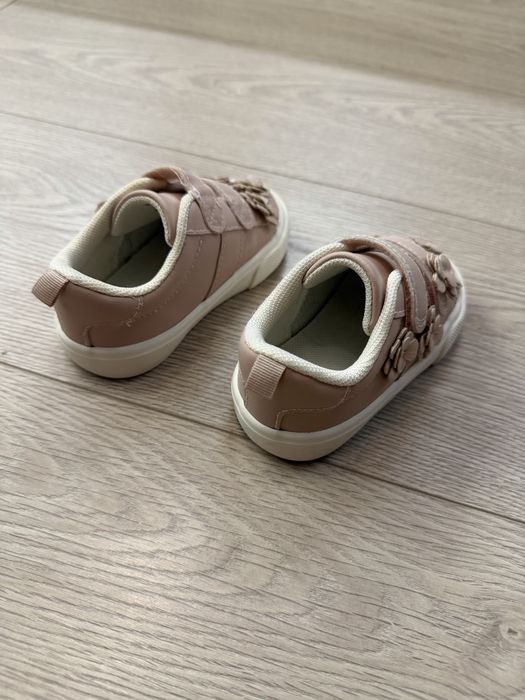 Детски маратонки Nike и Чисто нови детски сандали CROCS размер 20-21 (С5)