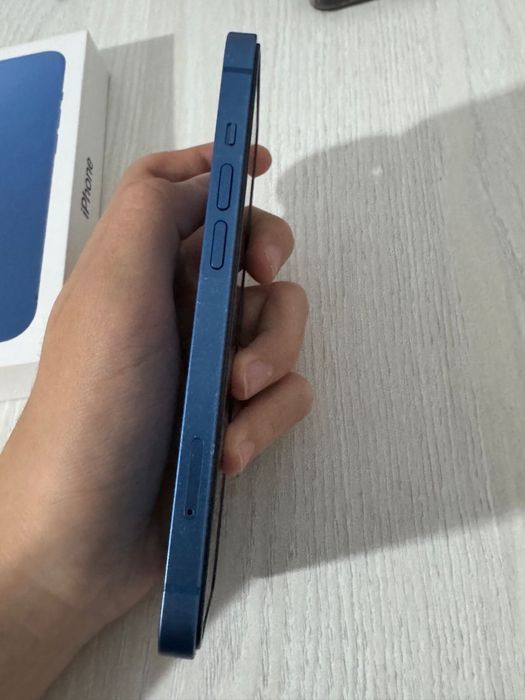 Продам айфон 13 (128)гб