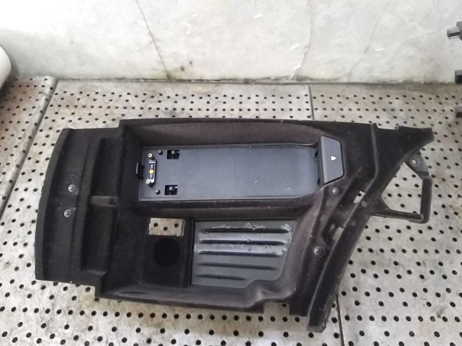 Compartiment depozitare consola centrala bmw seria 5 f11 51169206729