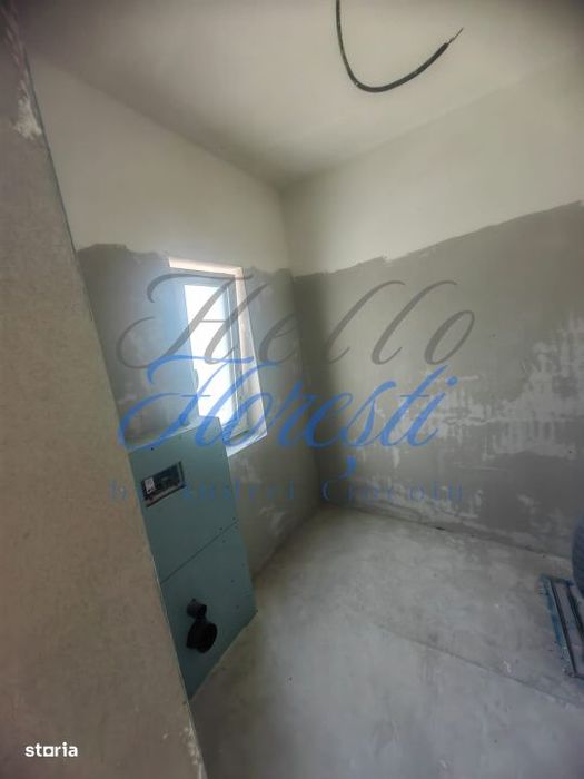 Casa cu 4 camere, in zona Chinteni