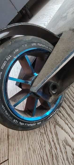 Трюковой самокат Chilli