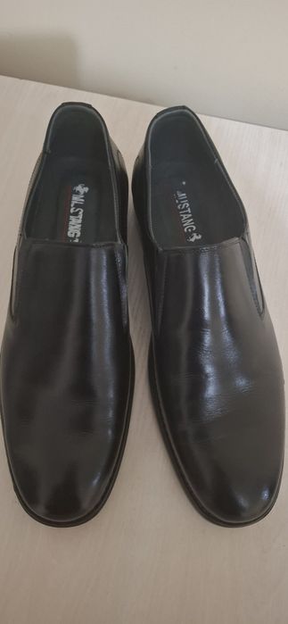 Продаются туфли мужские