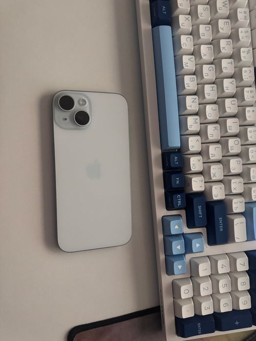 Айфон 15 Б/У в хорошем состояние