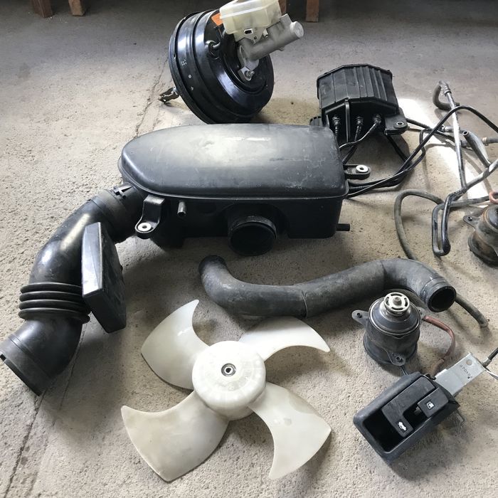 Продам запчасти  Субару.