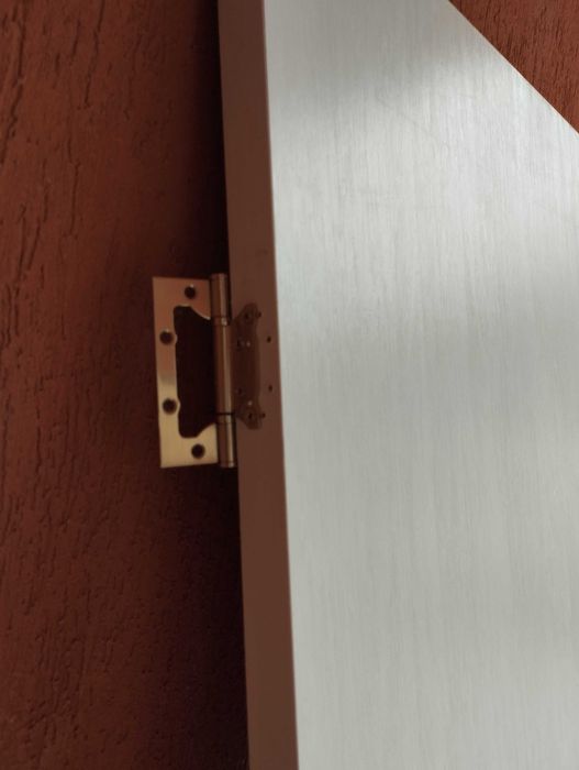 Интериорни врати