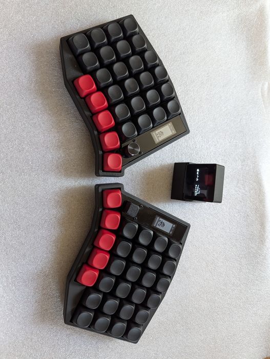 Ергономична Split клавиатура Sofle (ZMK) – Безжична + USB Dongle (BIOS поддръжка)