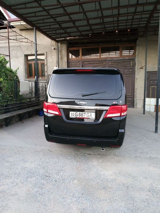 Микра автобус хизмати 10 кишилик