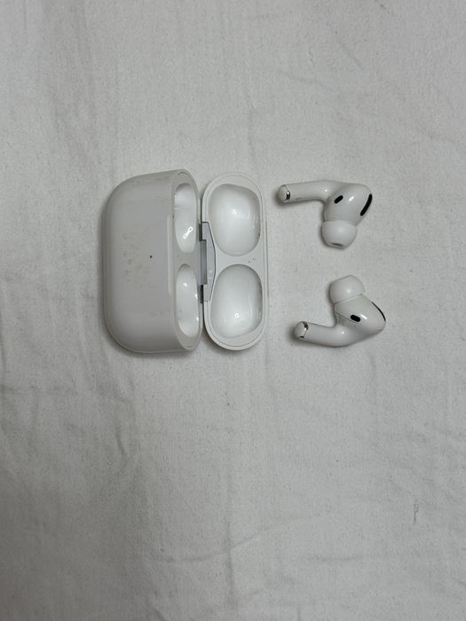 Слушалки Airpods Pro + калъфче