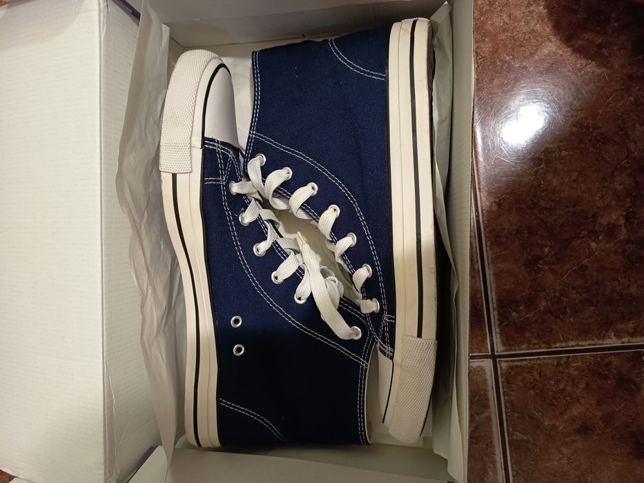 Teniși Lee Cooper