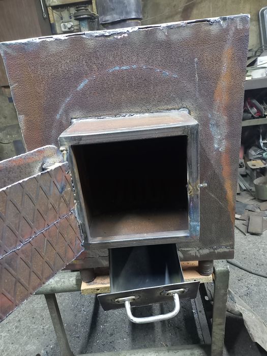 печь для гаража  бани буржуйка