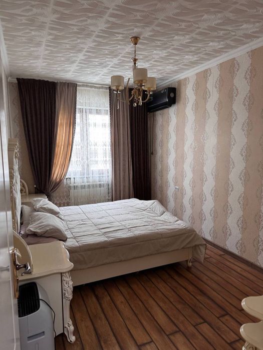 Продам квартиру Бектемирский район Водник центр  Центр 4 комнатная евр