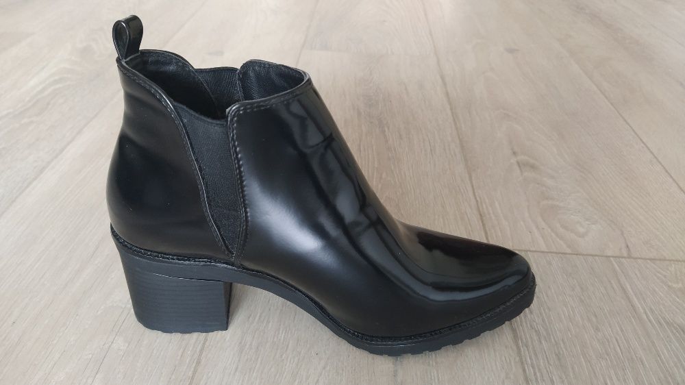 Дамски боти №38 дължина на стелката 24,5cm