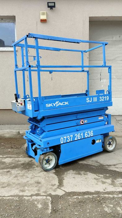 Vând-închiriez nacela electrica 8m înălțime de lucru