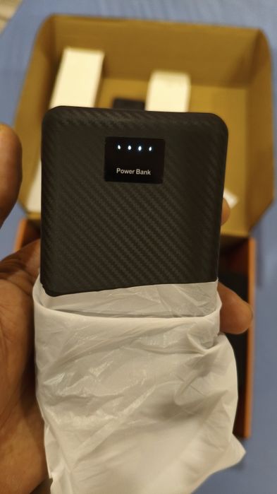 Термо облекло размер M с два пауър банк-а по 16000mah